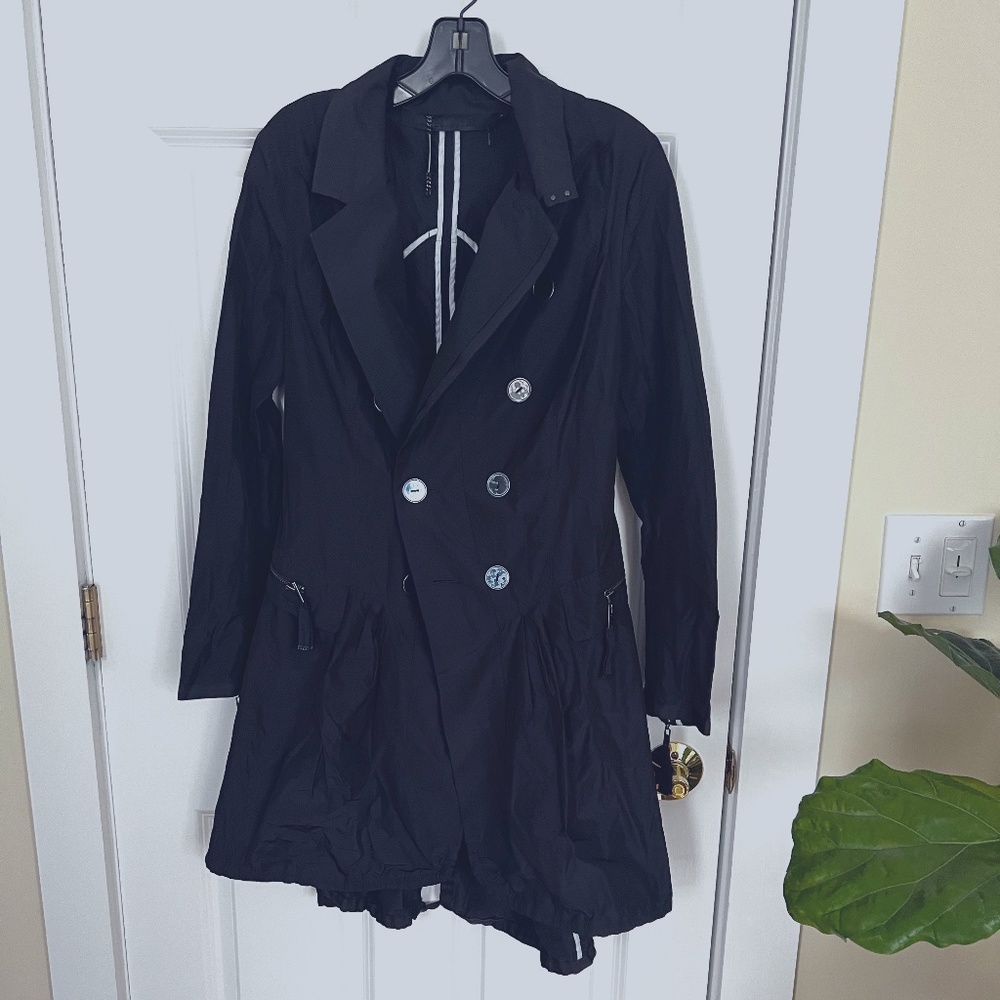 L.A.M.B. Dark Navy Blue Ladies Trench Coat (RARE & COLLECTABLE) Size 8